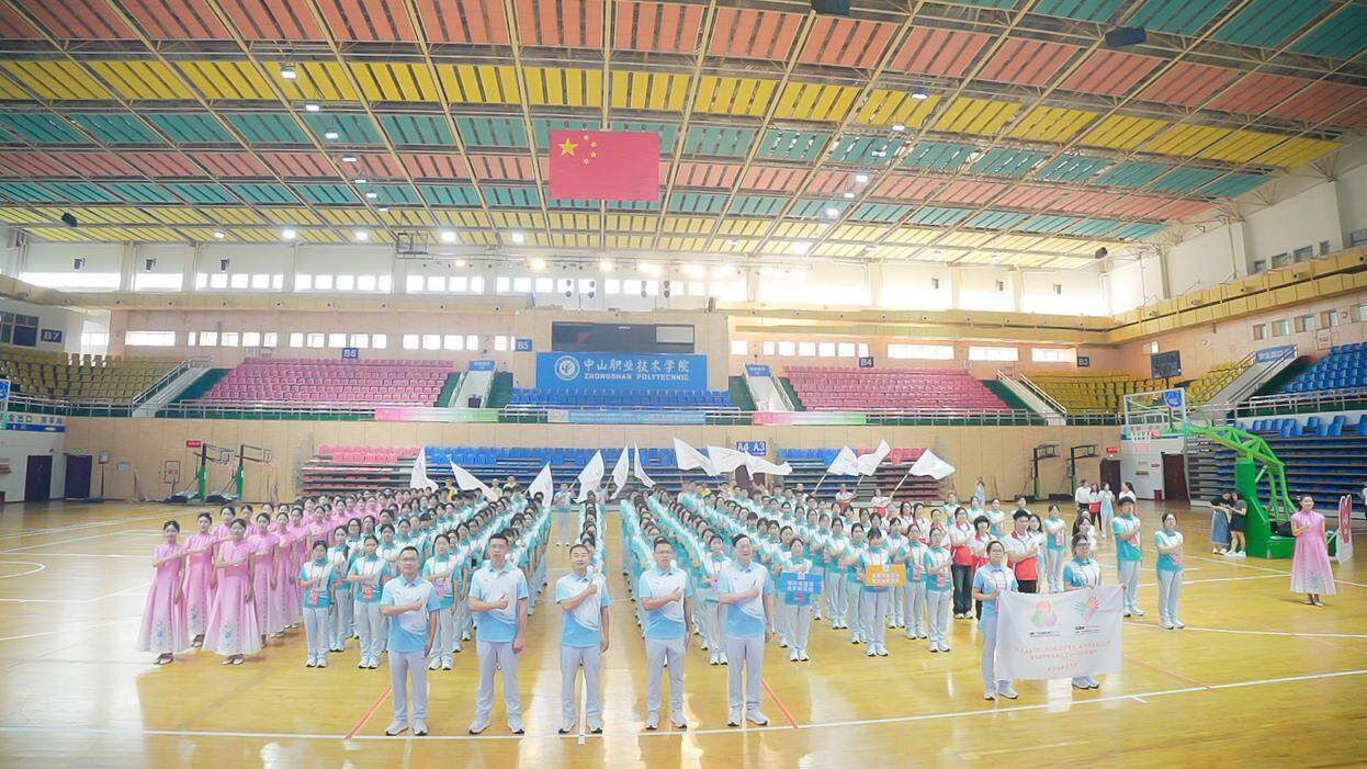 社区等各行, 余时间回馈