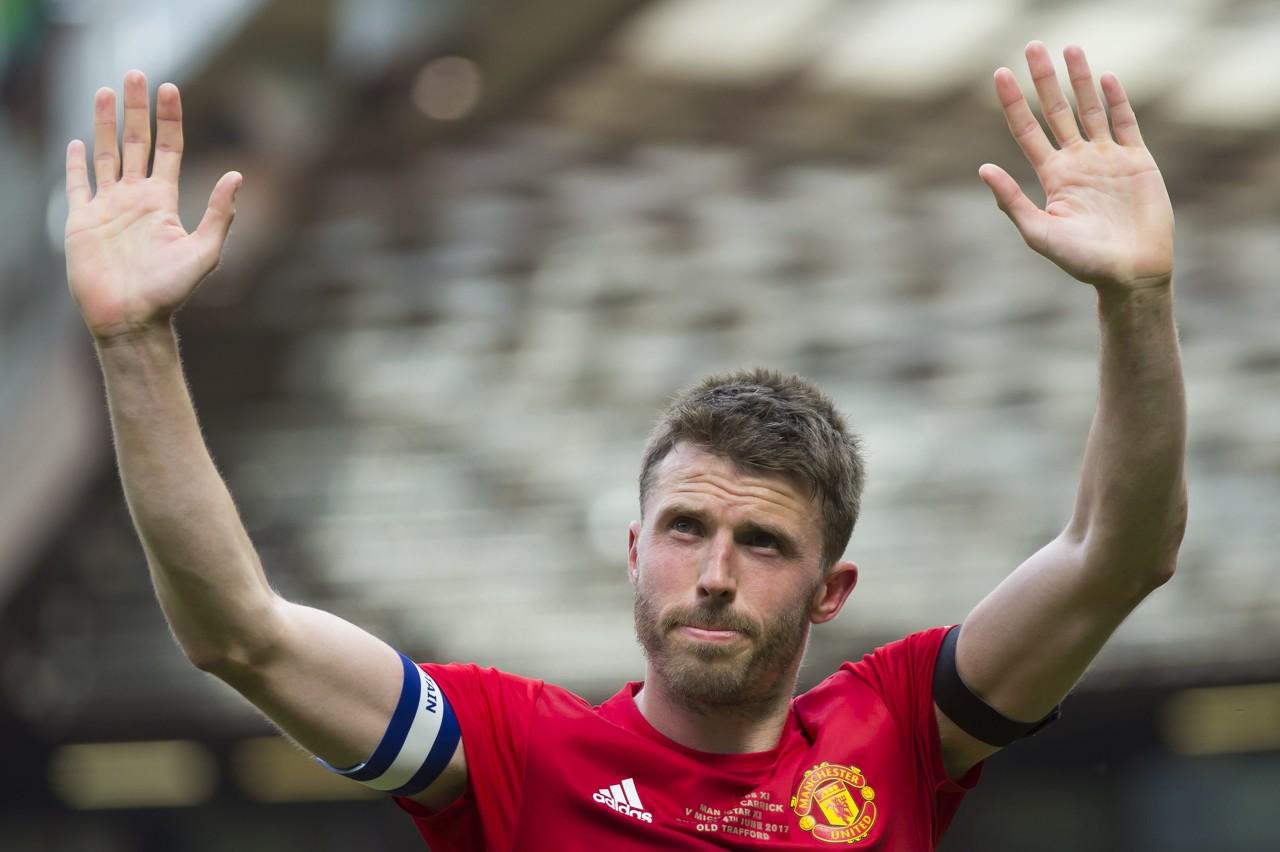 也有一点紧, 就这样吧, 也不错 也有一点紧, 就这样吧, 也不错