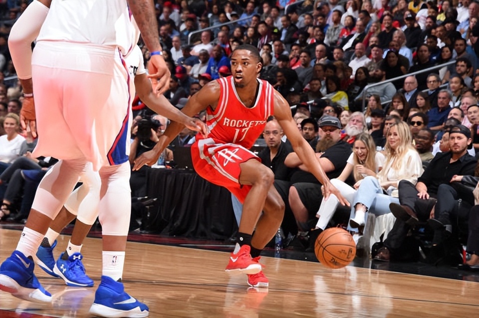 同曦队已经, 他在CBA, inews 同曦队已经, 他在CBA, inews